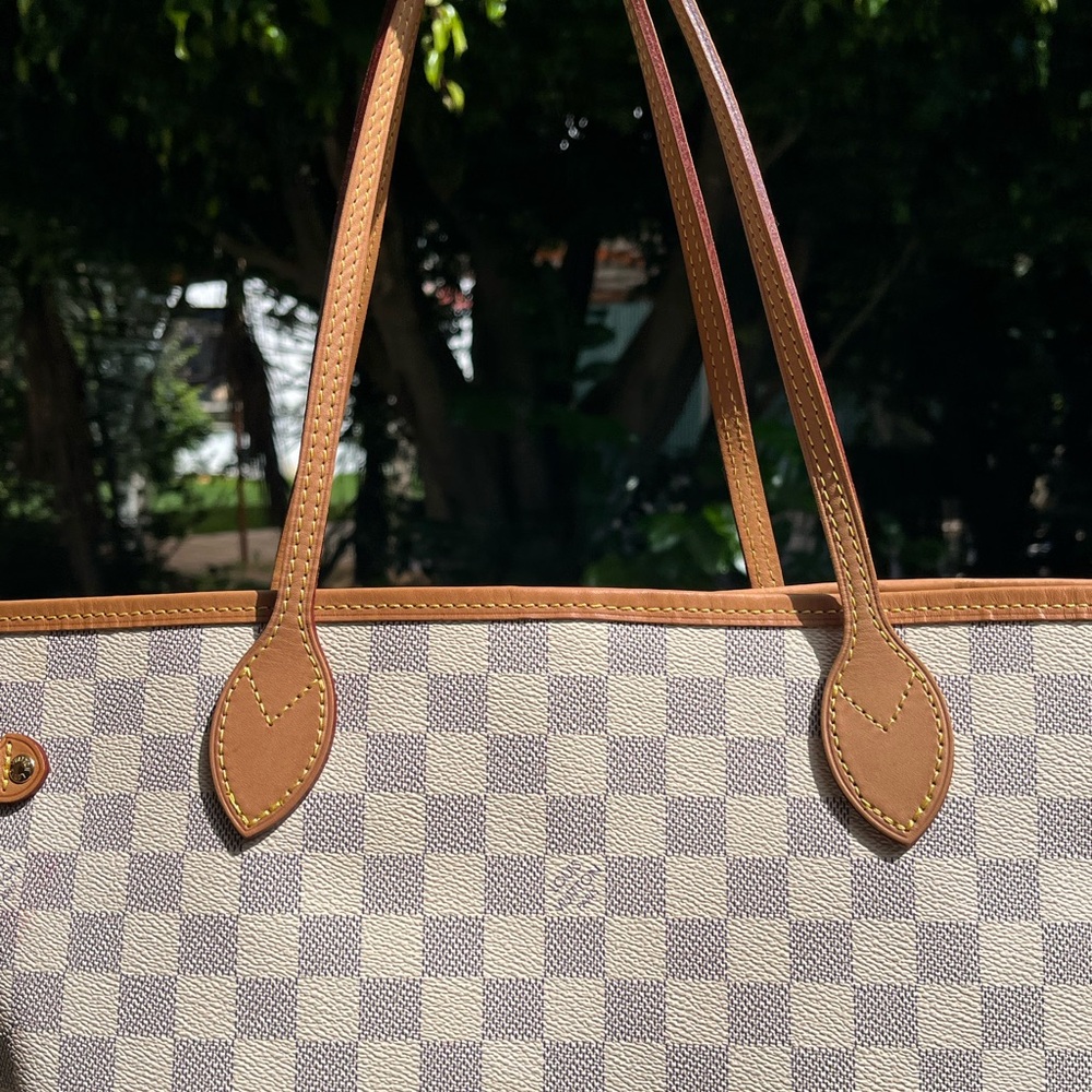 LOUIS VUITTON AUTHENTIC DAMIER AZUR MM - Picture 4 of 10